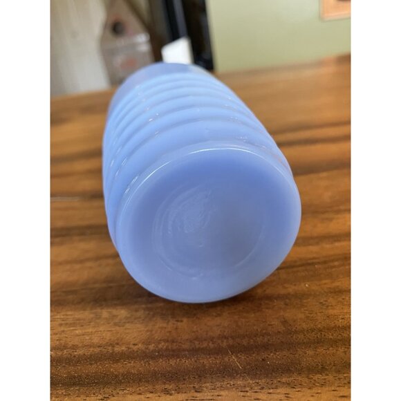 Vintage Jeannette Delphite Blue Ribbed Glass Pepper Shaker - Picture 13 of 13